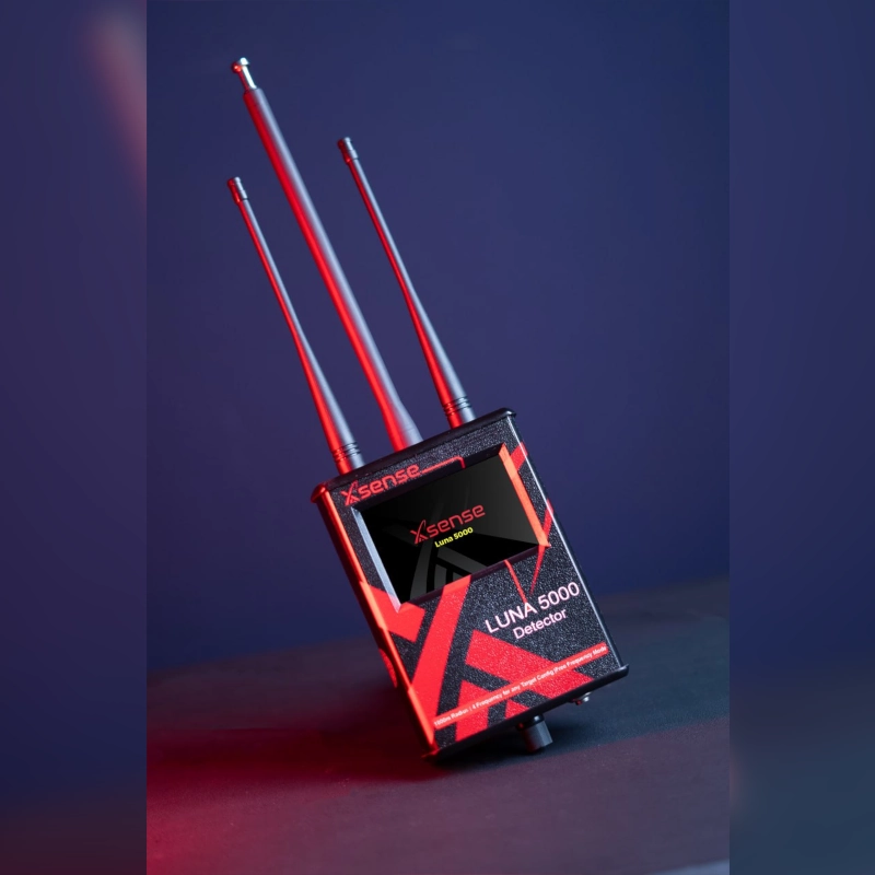 تصویری از فلزیاب شعاعزن مدل luna 5000 از شرکت xsense